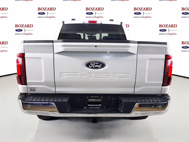 2026 Star White Metallic Tri-Coat Ford F-150 Lariat 4X4 Truck