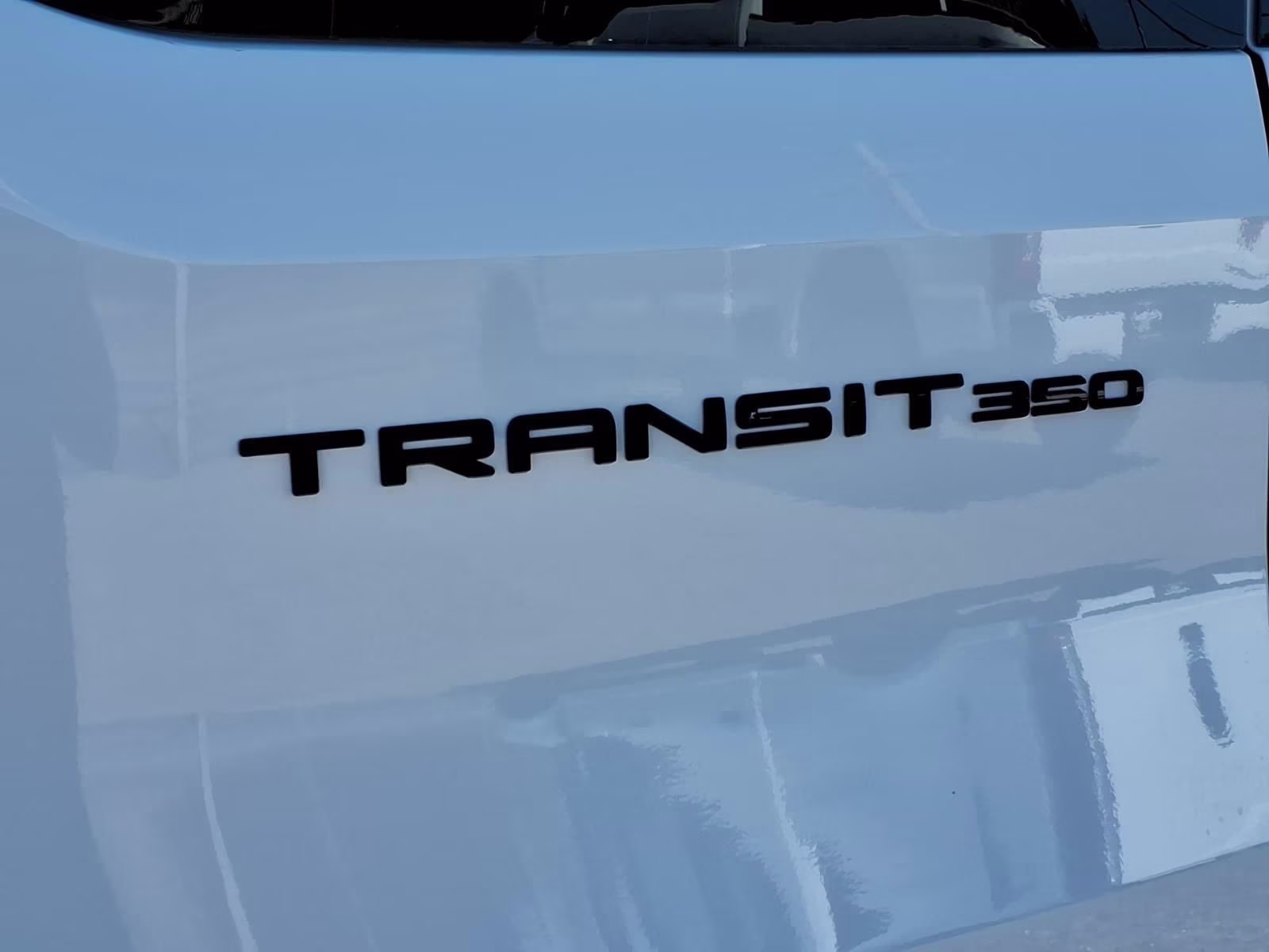 2026 Oxford White Ford Transit-350 XL RWD Crossover