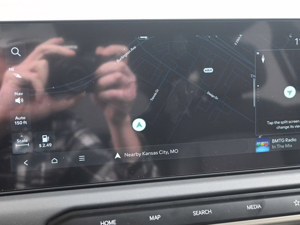 2027 Glacial White Pearl Kia Telluride S FWD SUV