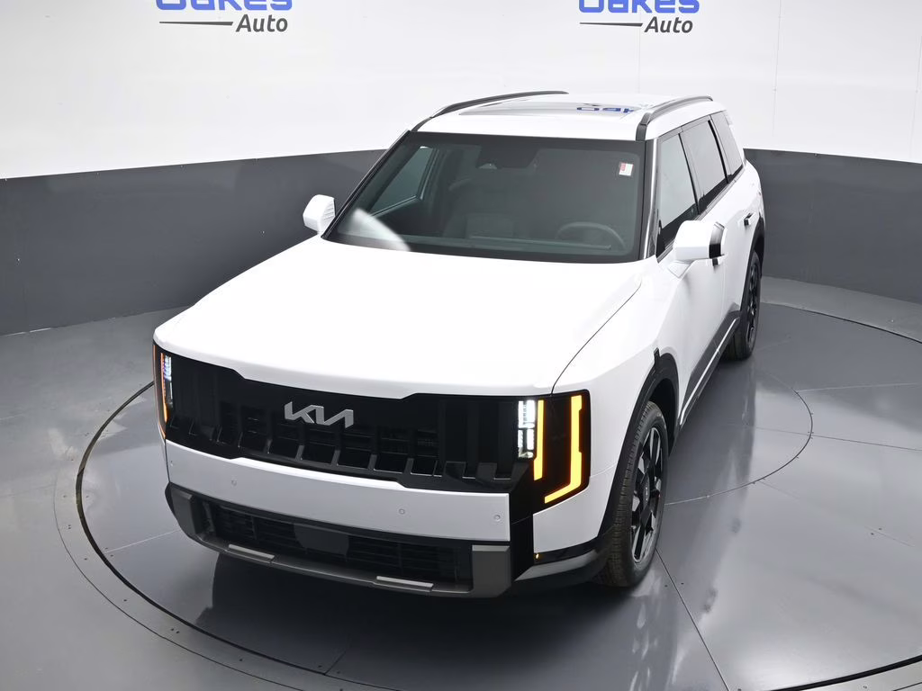 2027 Glacial White Pearl Kia Telluride S FWD SUV