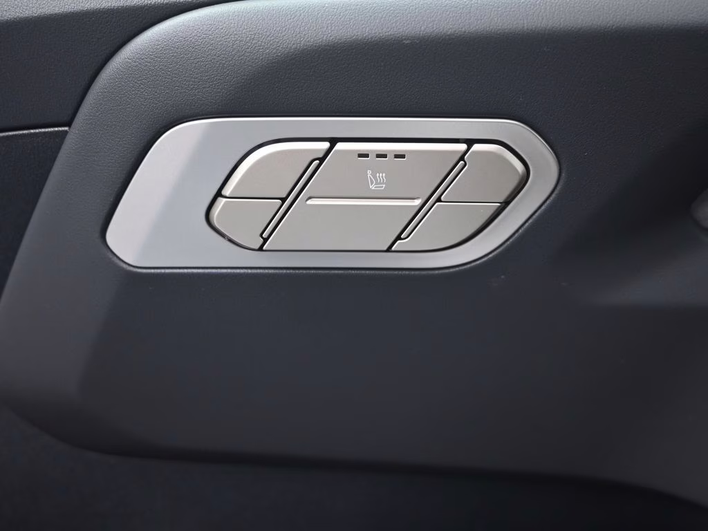 2027 Glacial White Pearl Kia Telluride S FWD SUV