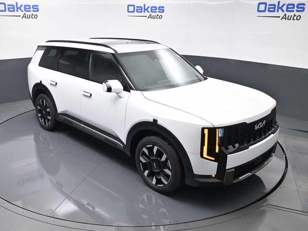 2027 Glacial White Pearl Kia Telluride S FWD SUV