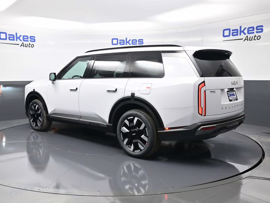2027 Glacial White Pearl Kia Telluride S FWD SUV