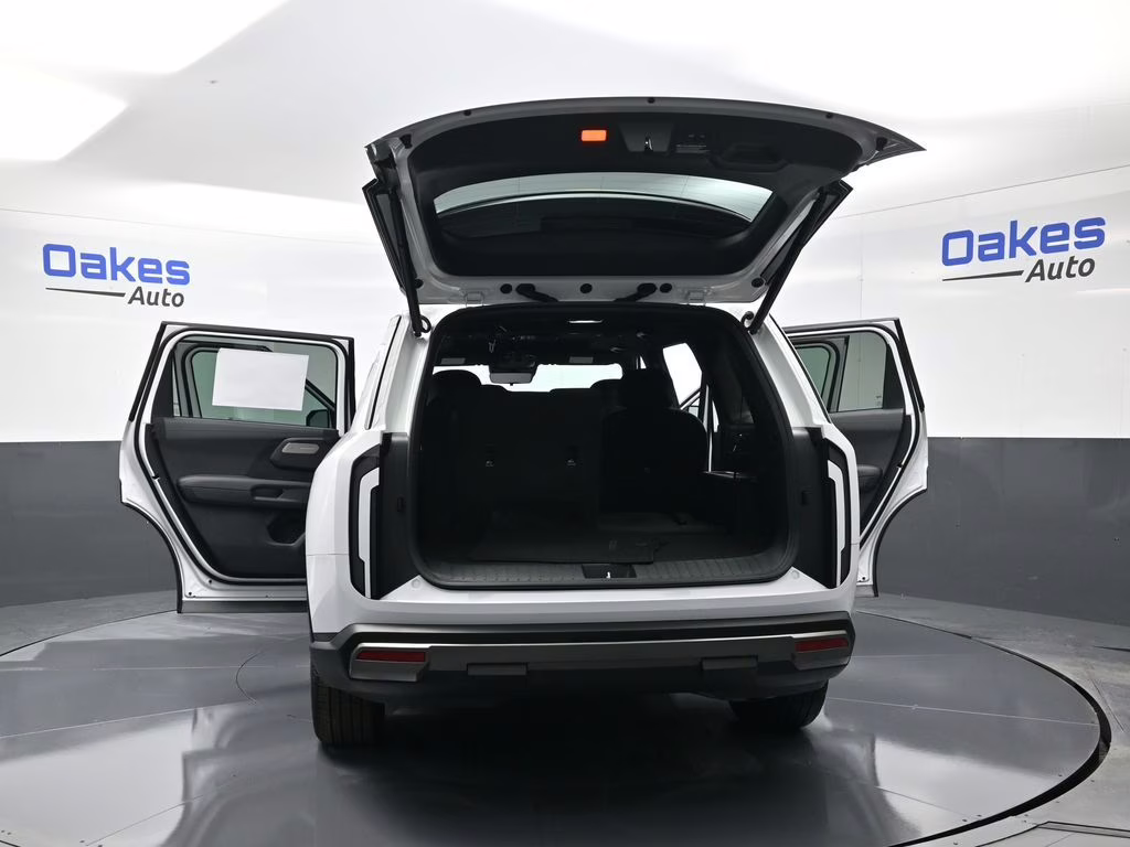 2027 Glacial White Pearl Kia Telluride S FWD SUV