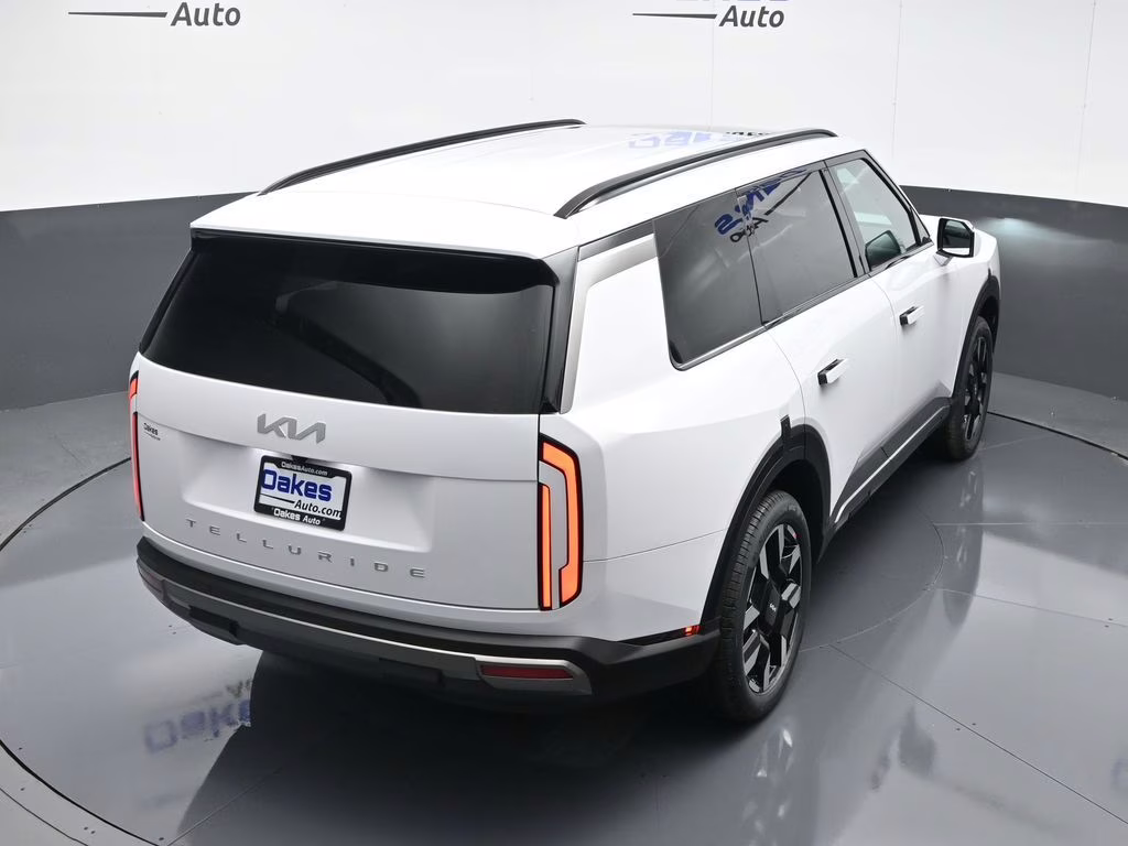 2027 Glacial White Pearl Kia Telluride S FWD SUV