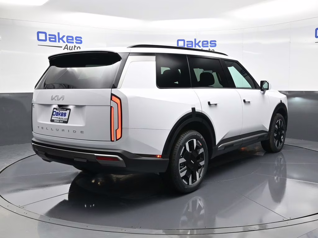 2027 Glacial White Pearl Kia Telluride S FWD SUV