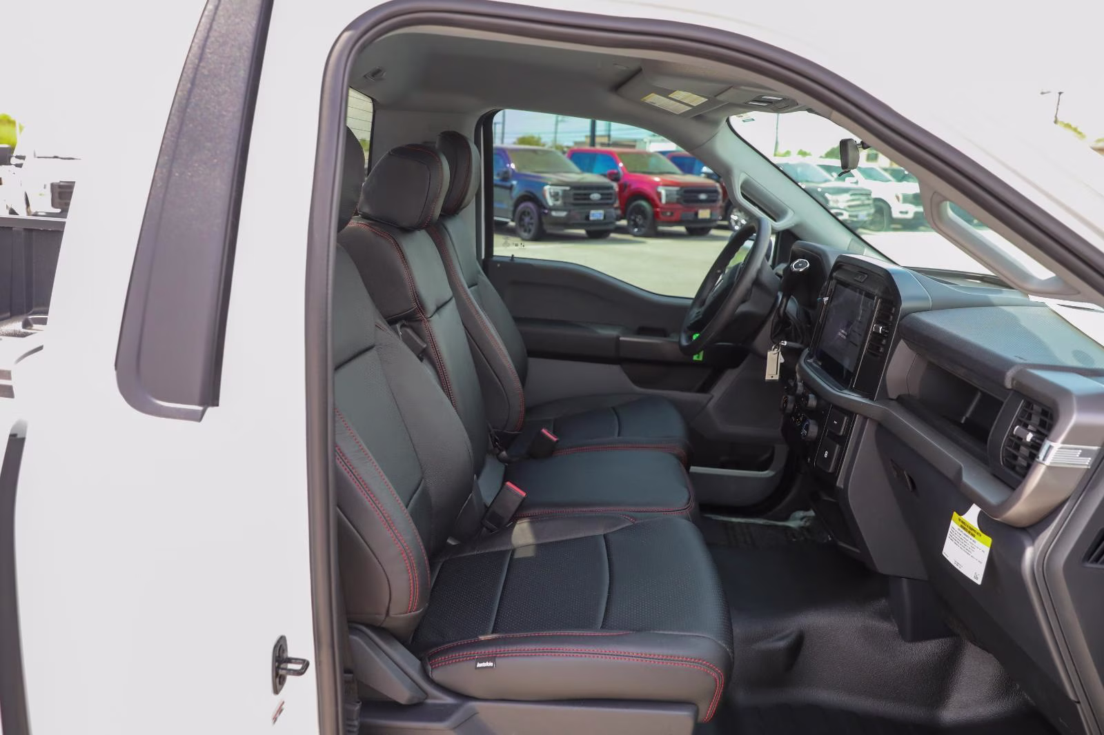 2026 Oxford White Ford F-150 XL RWD Truck