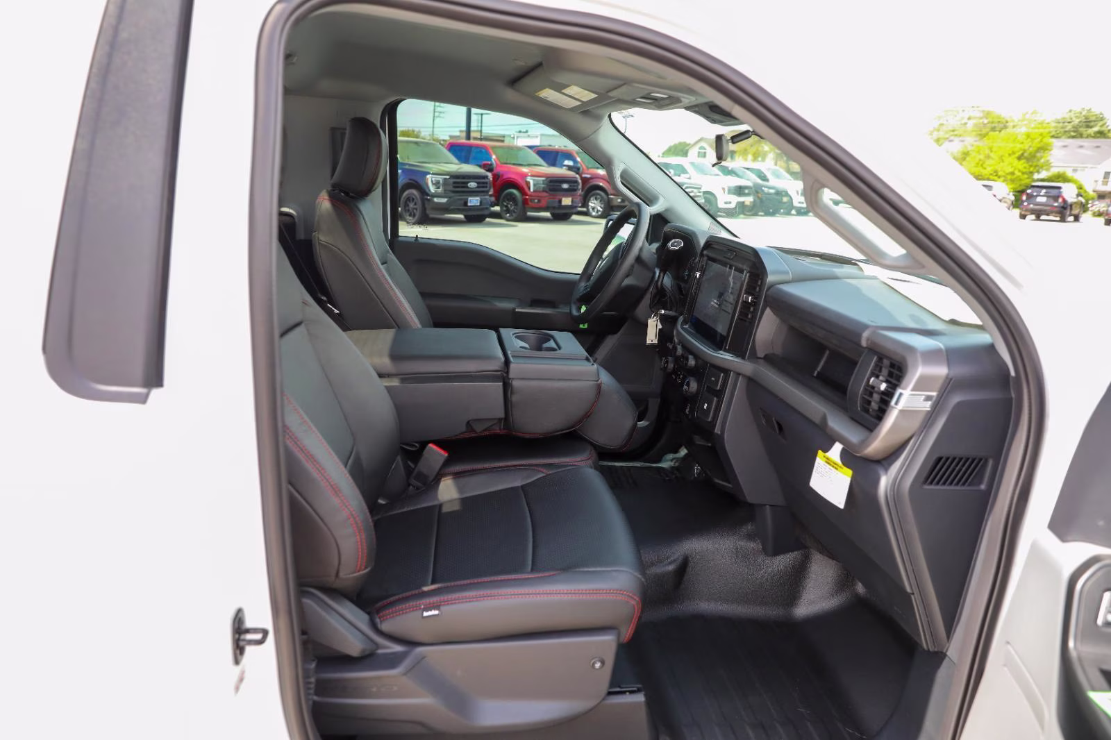 2026 Oxford White Ford F-150 XL RWD Truck