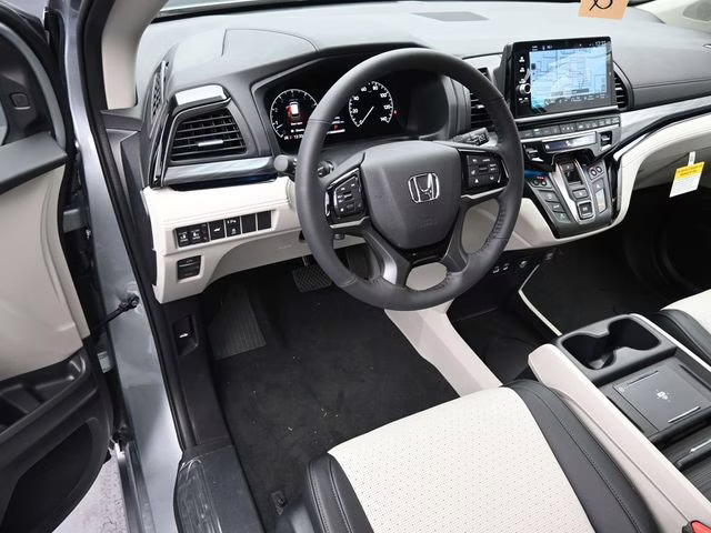 2026 Solar Silver Metallic Honda Odyssey Elite FWD Van