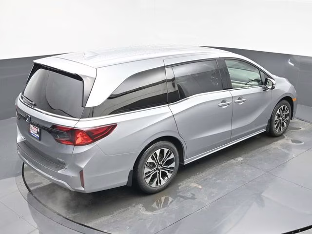 2026 Solar Silver Metallic Honda Odyssey Elite FWD Van