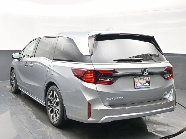 2026 Solar Silver Metallic Honda Odyssey Elite FWD Van