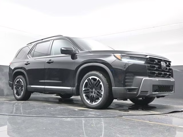 2026 Crystal Black Pearl Honda Pilot Touring AWD SUV