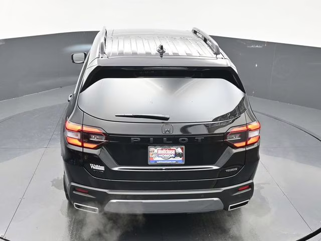 2026 Crystal Black Pearl Honda Pilot Touring AWD SUV