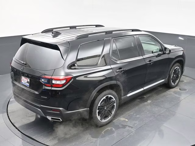 2026 Crystal Black Pearl Honda Pilot Touring AWD SUV