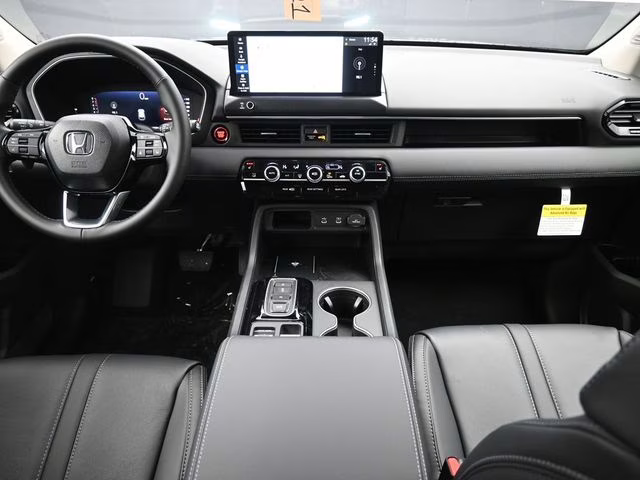 2026 Crystal Black Pearl Honda Pilot Touring AWD SUV