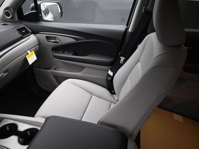 2026 Platinum White Pearl Honda Ridgeline RTL AWD Truck