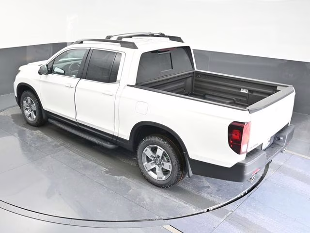 2026 Platinum White Pearl Honda Ridgeline RTL AWD Truck