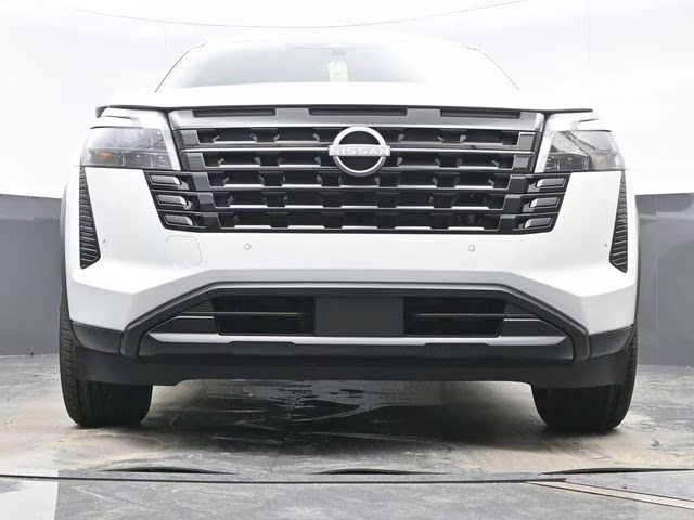 2026 Everest White Pearl Tricoat Nissan Pathfinder SV FWD SUV