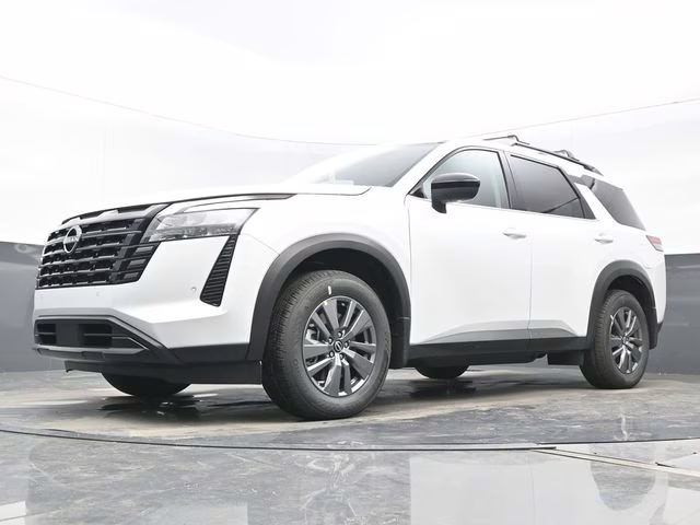 2026 Everest White Pearl Tricoat Nissan Pathfinder SV FWD SUV