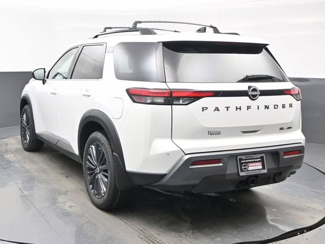 2026 Everest White Pearl Tricoat Nissan Pathfinder SL 4X4 SUV