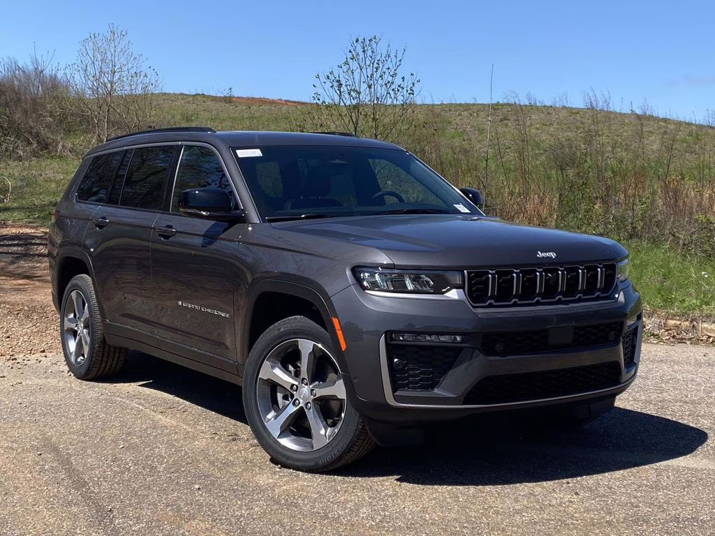 2026 Baltic Gray Metallic Clearcoat Jeep Grand Cherokee L Limited RWD SUV