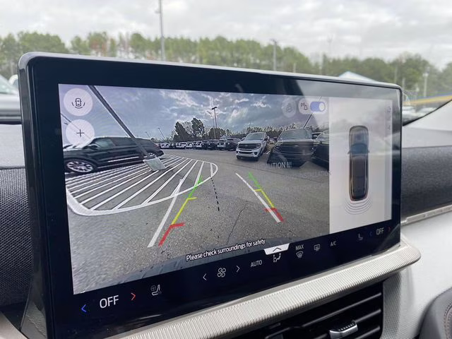 2026 White Metallic Ford Explorer Active RWD SUV