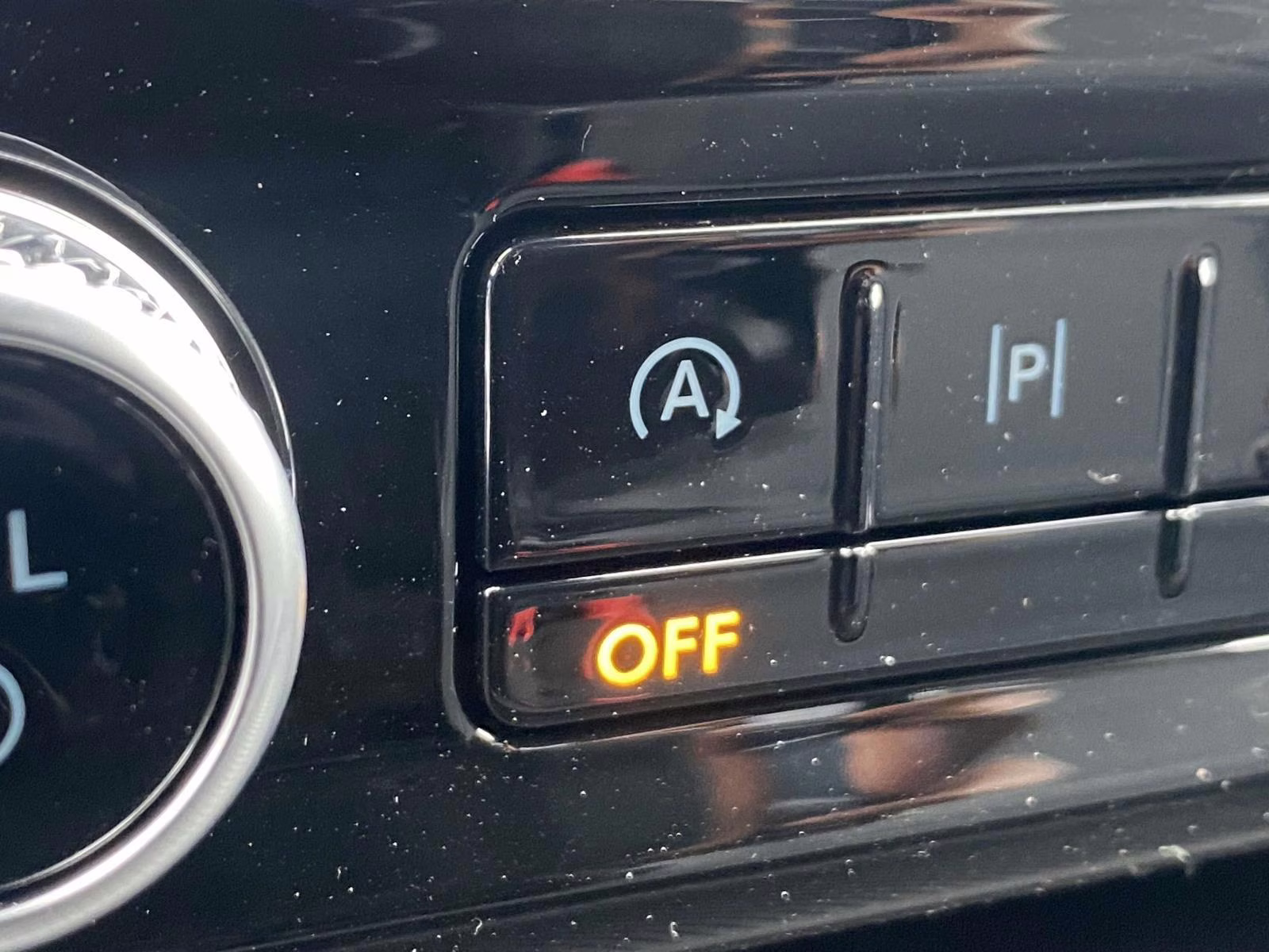 2026 White Metallic Ford Explorer Active RWD SUV