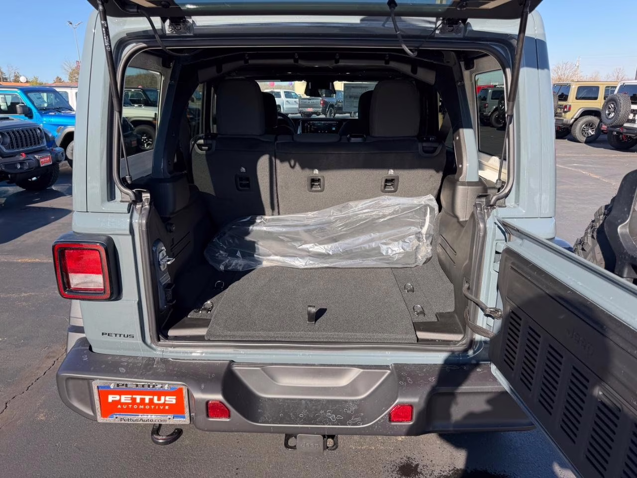 2026 Anvil Clearcoat Jeep Wrangler Willys 4X4 SUV