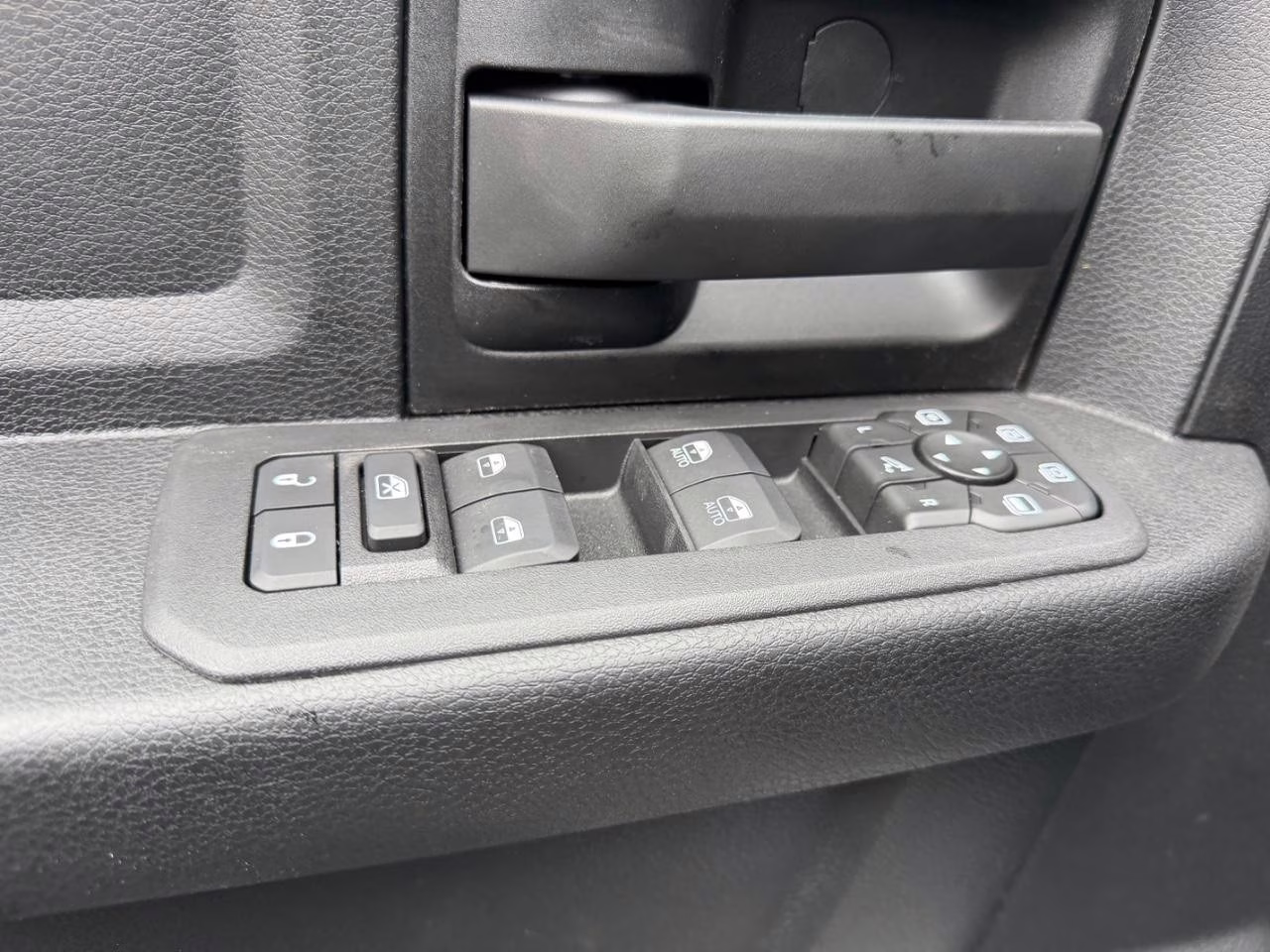 2026 Bright White Clearcoat Ram 2500 Tradesman 4X4 Truck