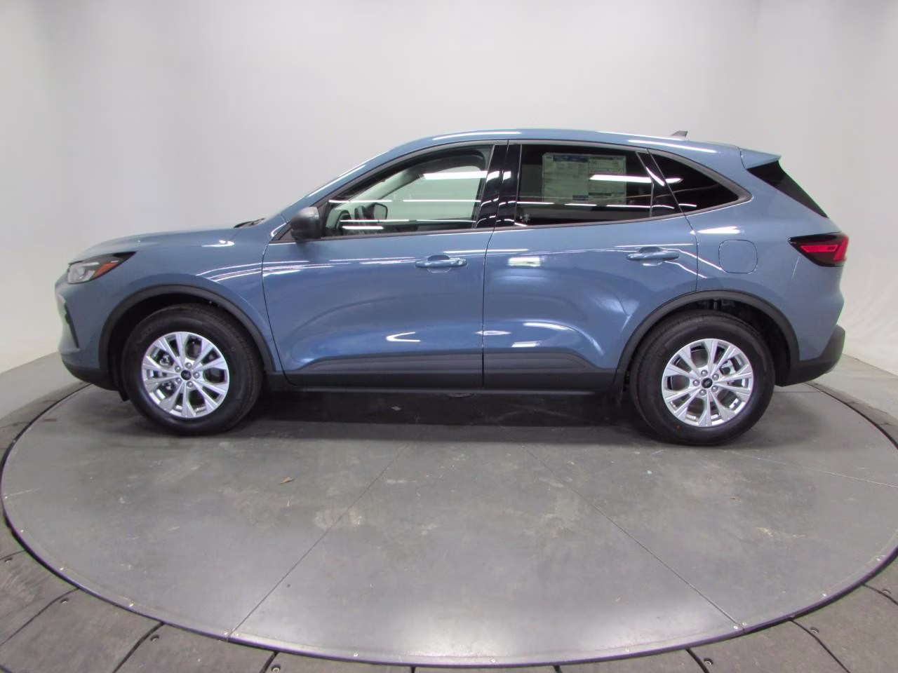 2026 Vapor Blue Metallic Ford Escape Active FWD SUV
