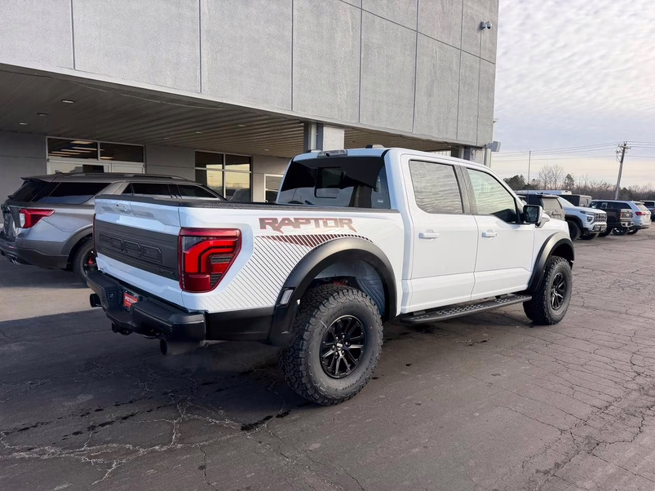 2026 Oxford White Ford F-150 Raptor 4X4 Truck