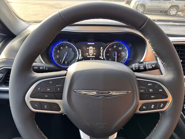 2026 Bright White Clearcoat Chrysler Pacifica Pinnacle AWD Van