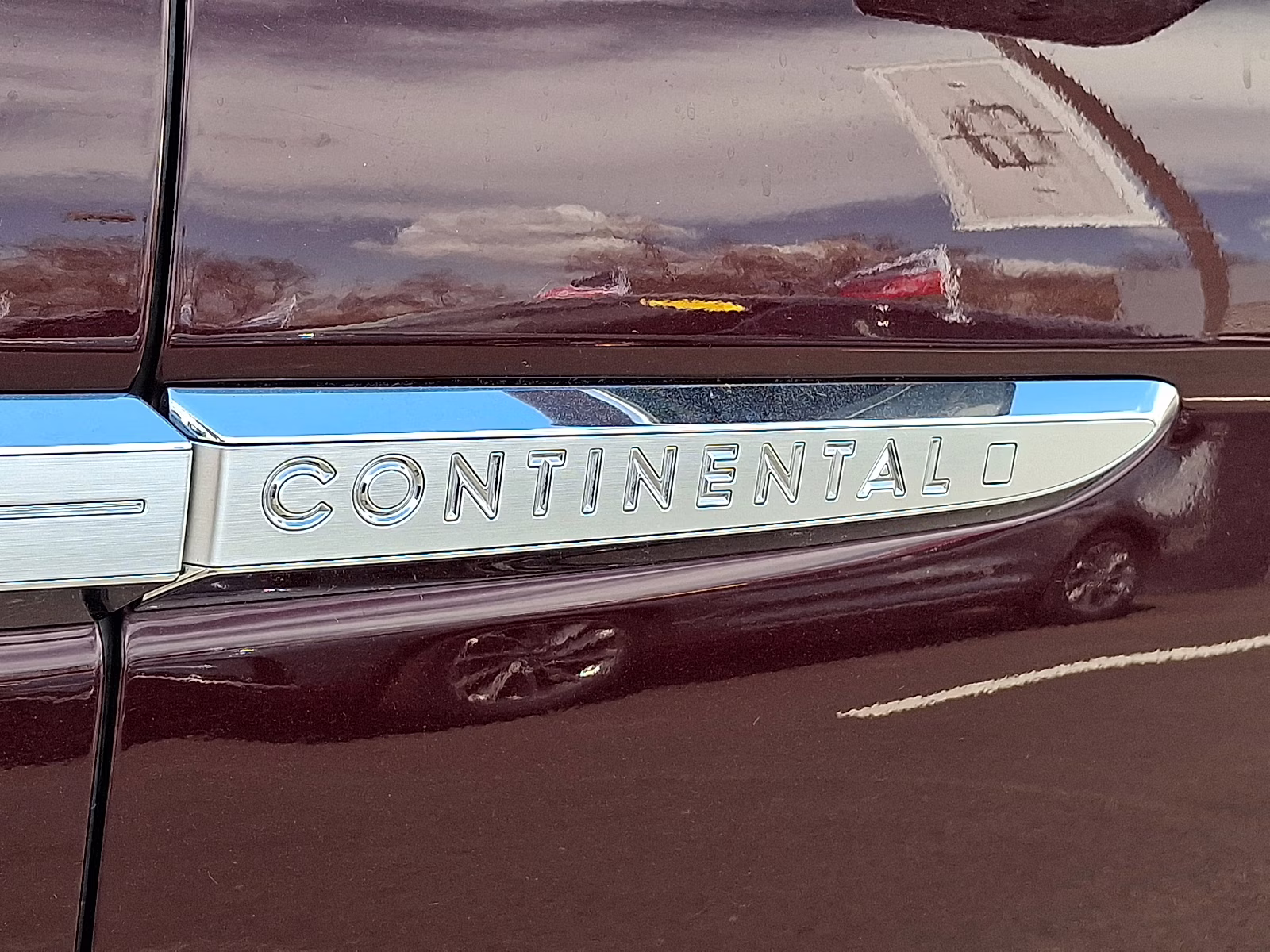 2017 Burgundy Velvet Tinted Clearcoat - R3 Lincoln Continental Reserve AWD