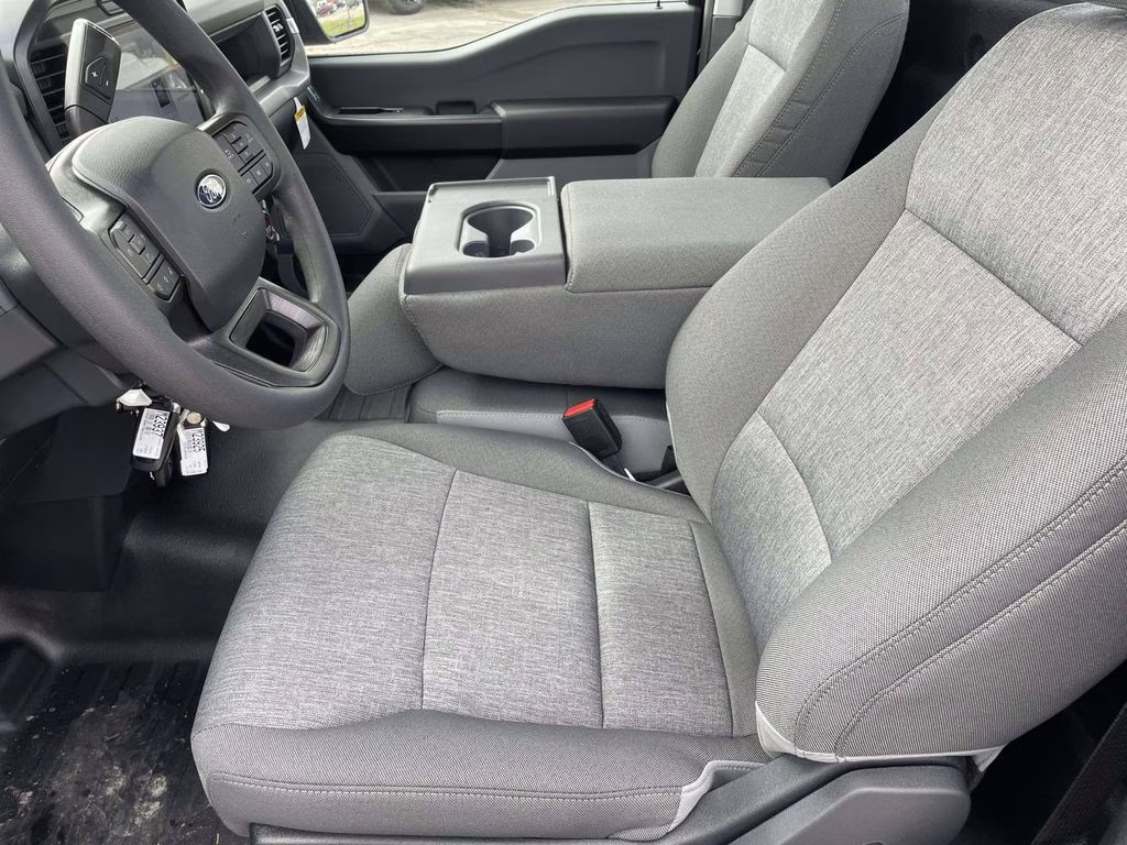 2026 Agate Black Metallic Ford F-150 XL 4X4 Truck