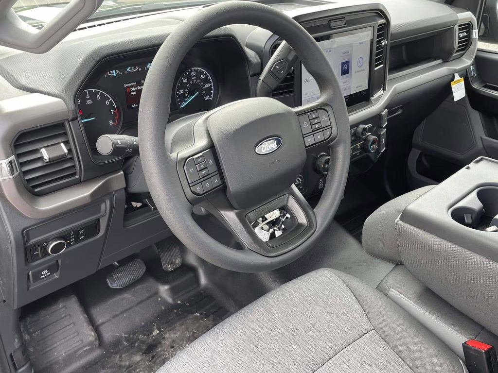 2026 Agate Black Metallic Ford F-150 XL 4X4 Truck