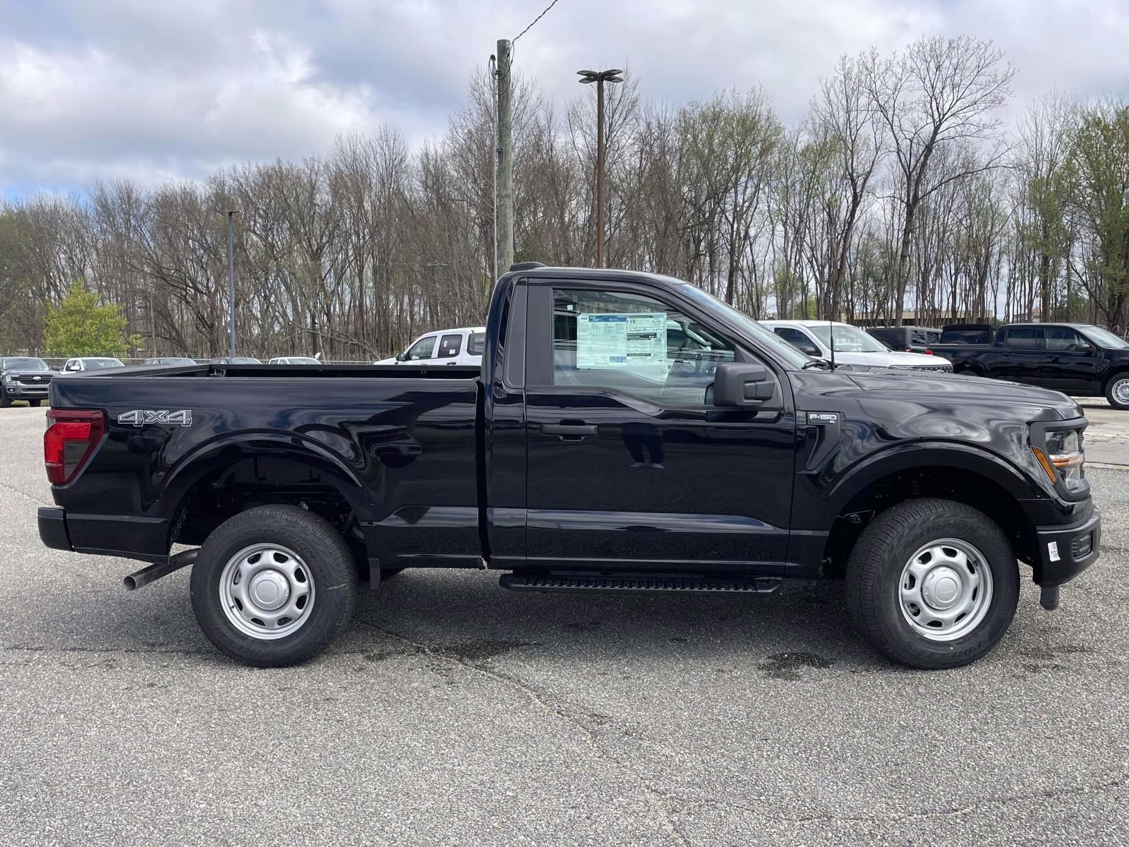 2026 Agate Black Metallic Ford F-150 XL 4X4 Truck