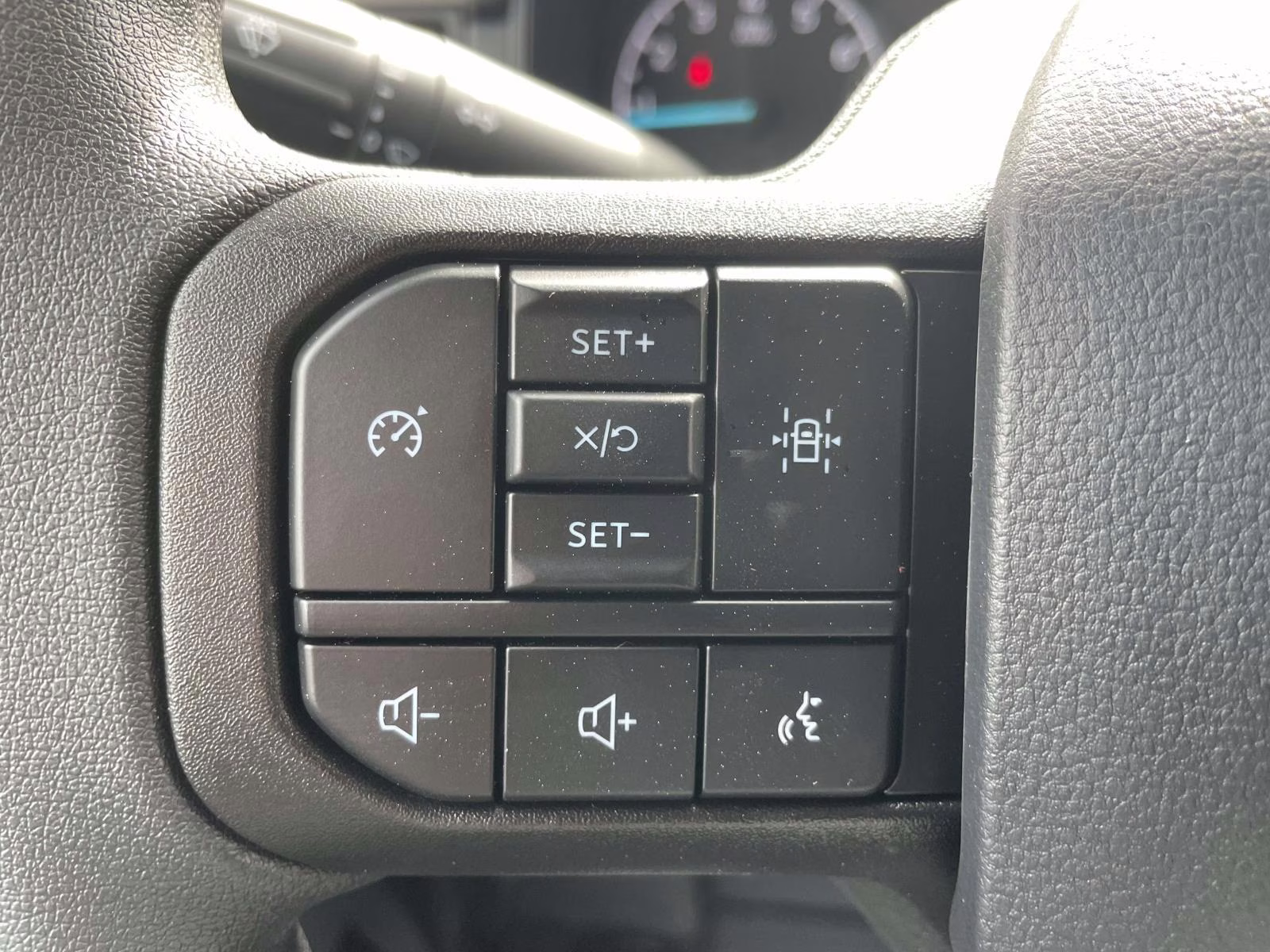 2026 Agate Black Metallic Ford F-150 XL 4X4 Truck