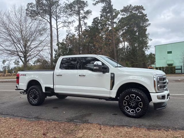 2024 White Metallic Ford Super Duty F-250 SRW Platinum 4X4 Truck