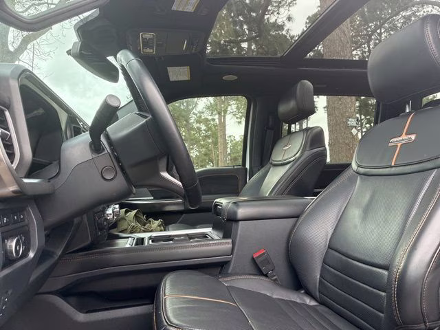 2024 White Metallic Ford Super Duty F-250 SRW Platinum 4X4 Truck