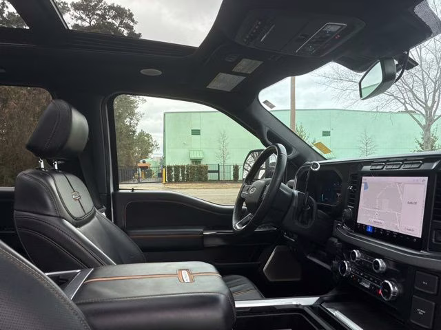 2024 White Metallic Ford Super Duty F-250 SRW Platinum 4X4 Truck