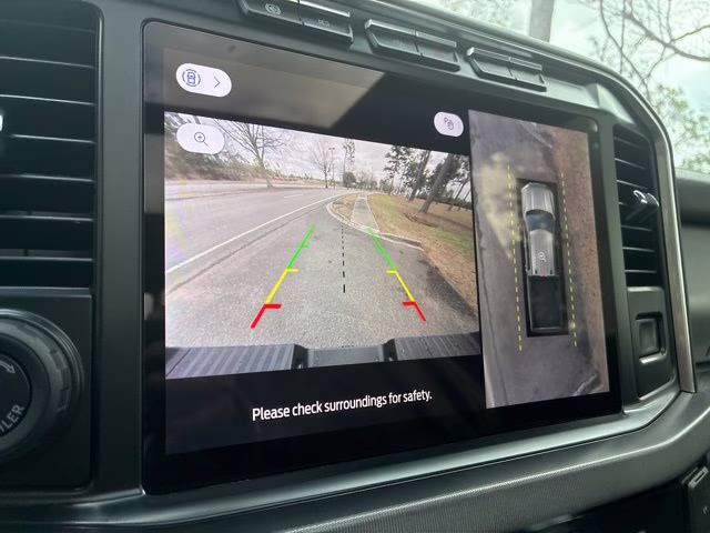 2024 White Metallic Ford Super Duty F-250 SRW Platinum 4X4 Truck