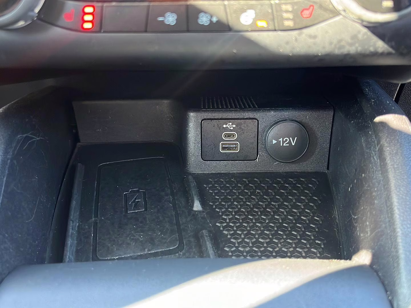 2024 Hot Pepper Red Tinted Clearcoat Ford Bronco Sport Outer Banks 4X4 Crossover