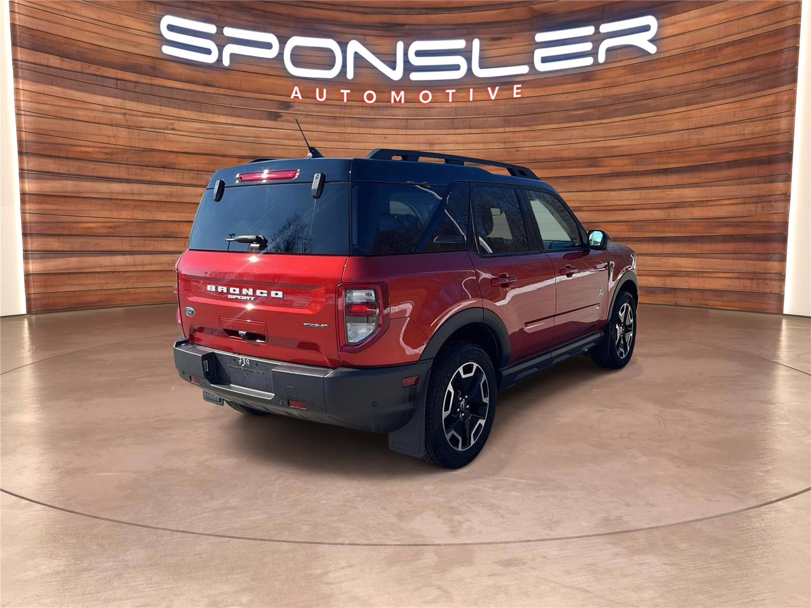 2024 Hot Pepper Red Tinted Clearcoat Ford Bronco Sport Outer Banks 4X4 Crossover