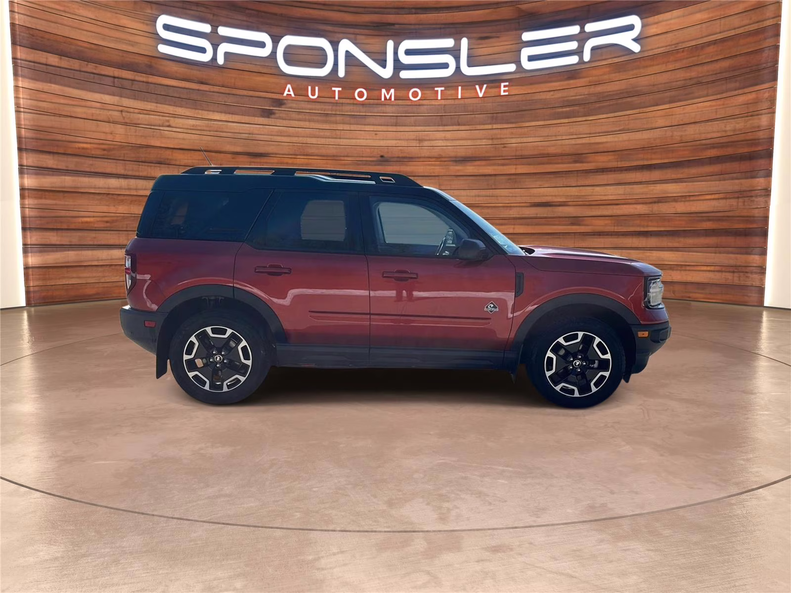 2024 Hot Pepper Red Tinted Clearcoat Ford Bronco Sport Outer Banks 4X4 Crossover