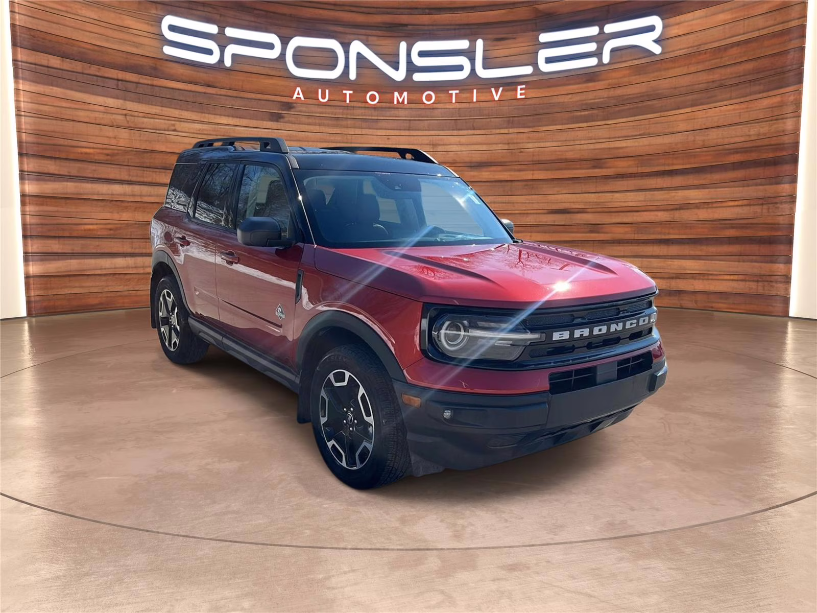 2024 Hot Pepper Red Tinted Clearcoat Ford Bronco Sport Outer Banks 4X4 Crossover