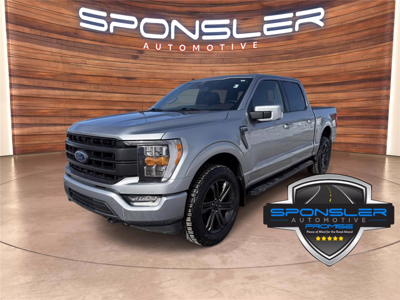 2022 Silver Ford F150 SUPERCREW LARIAT 4X4 Truck