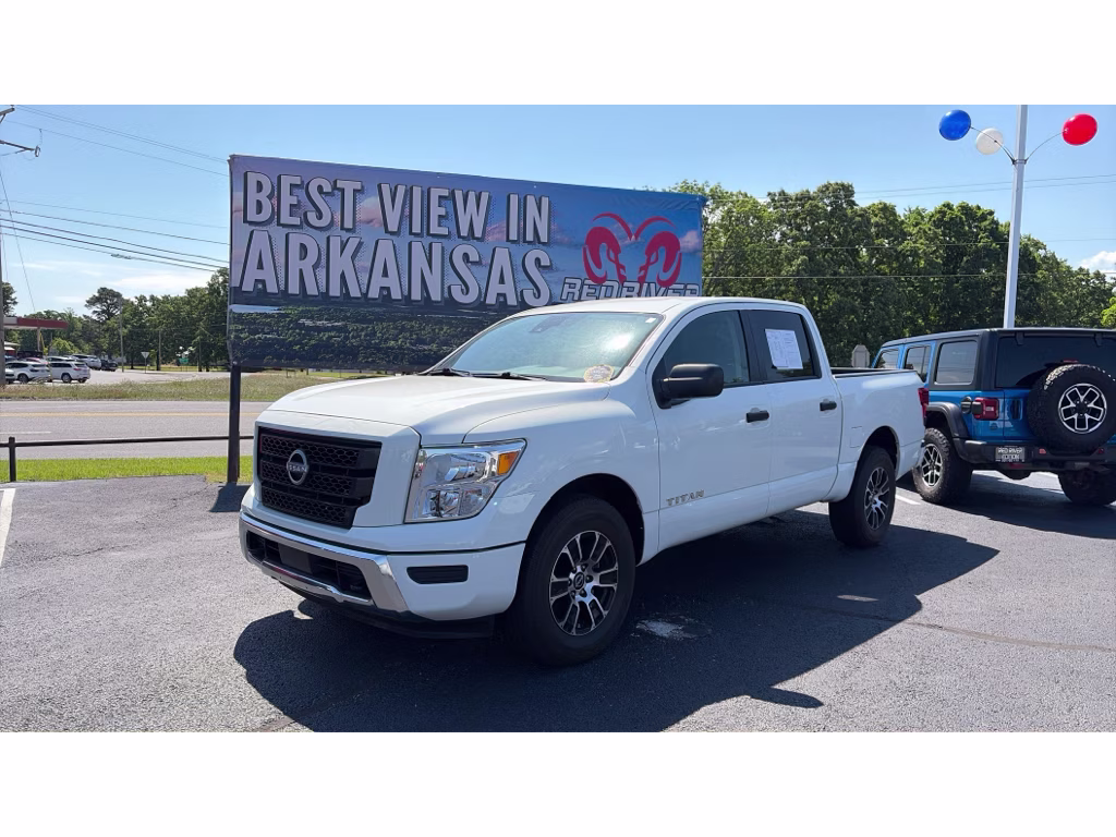 2023 Glacier White Nissan Titan SV 4X4 Truck