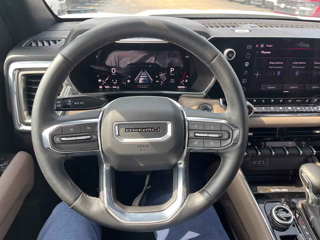 2025 Summit White GMC Canyon 4WD Denali 4X4 Truck