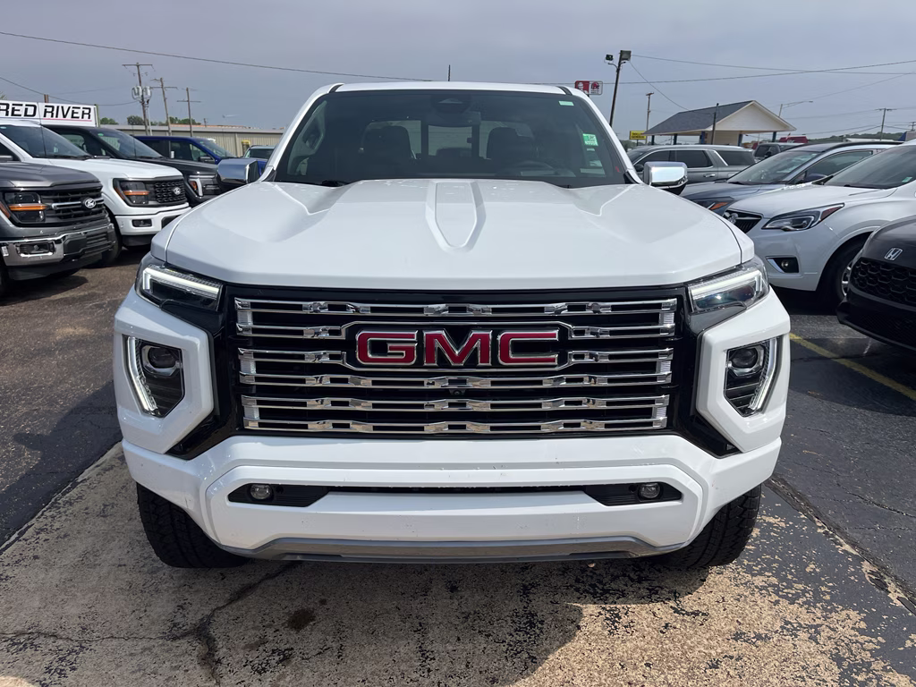 2025 Summit White GMC Canyon 4WD Denali 4X4 Truck