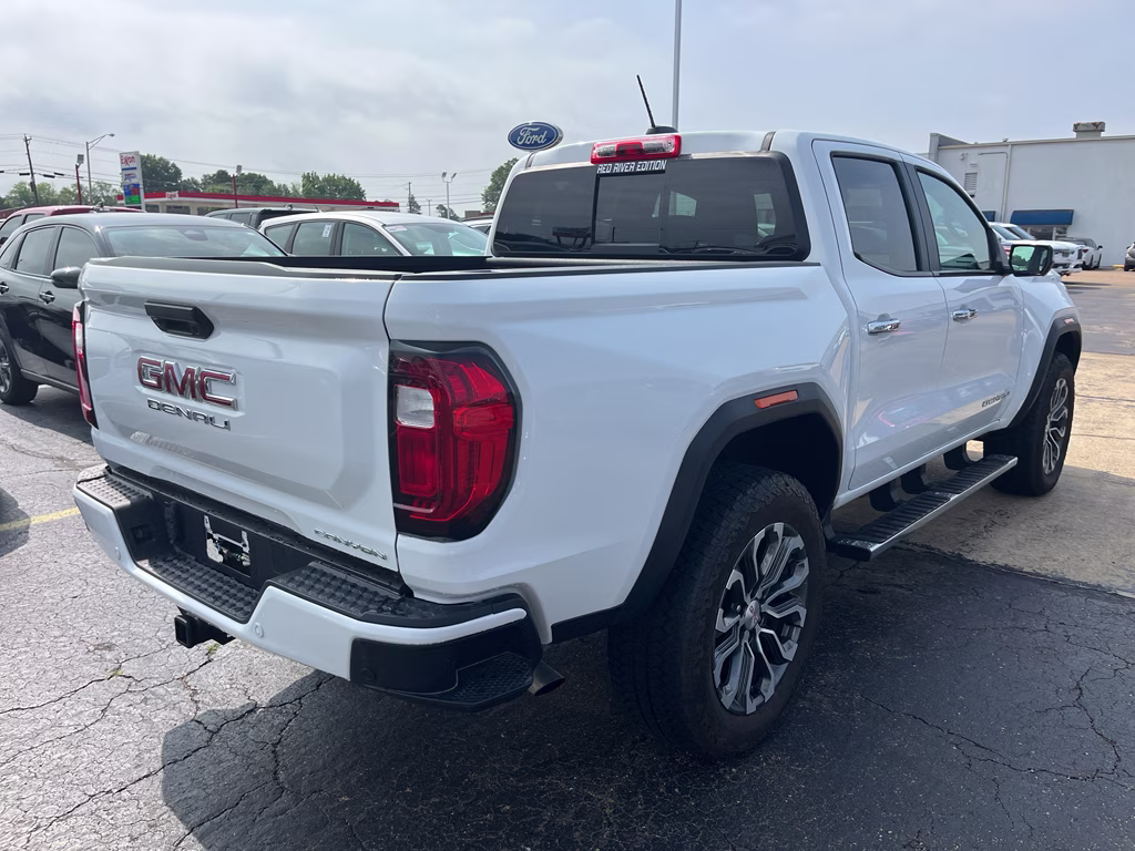 2025 Summit White GMC Canyon 4WD Denali 4X4 Truck